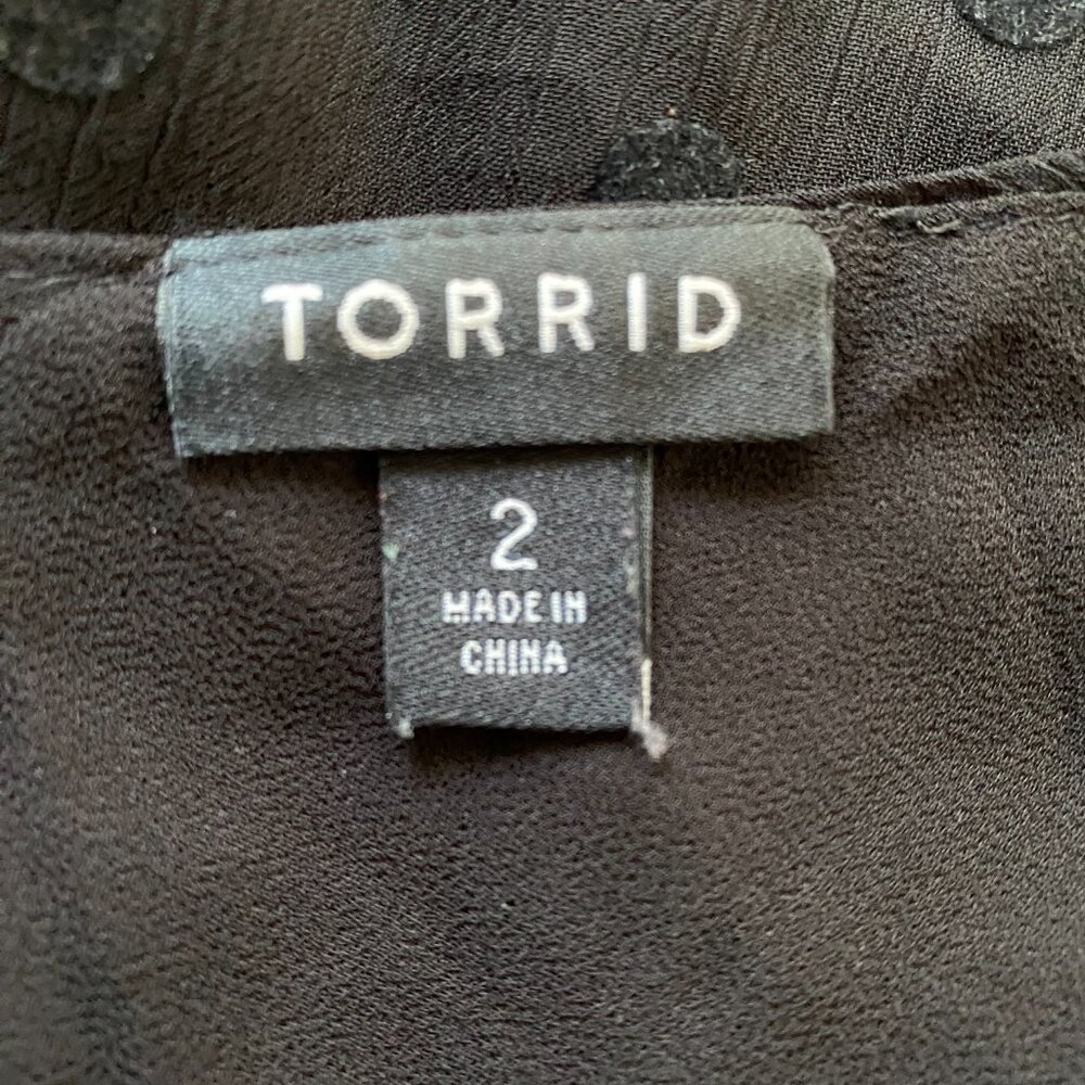 Torrid Black Flocked Semi-Sheer Lined Camisole with Adjustable Straps, Sz 2 #273 - Picture 10 of 13
